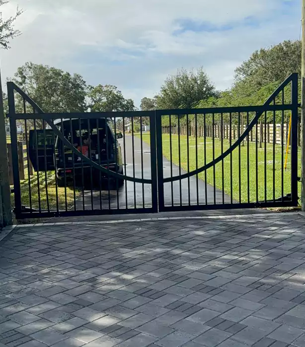 Swing Gate Repair Kendall